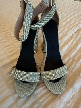 Sparkling Silver Open-Toe Ankle Strap Heels - Women Sz 7.5